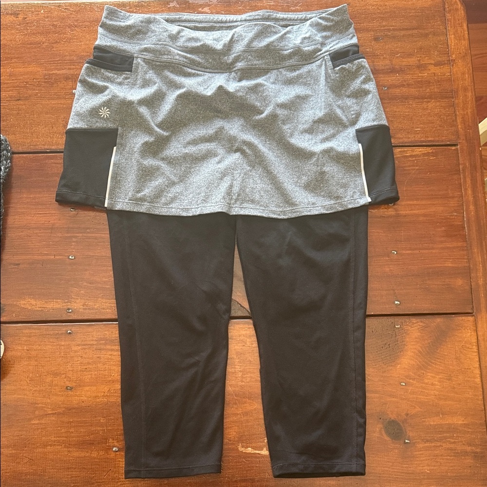 Athleta Women’s Gray and Black Skirt with Capri Leggings